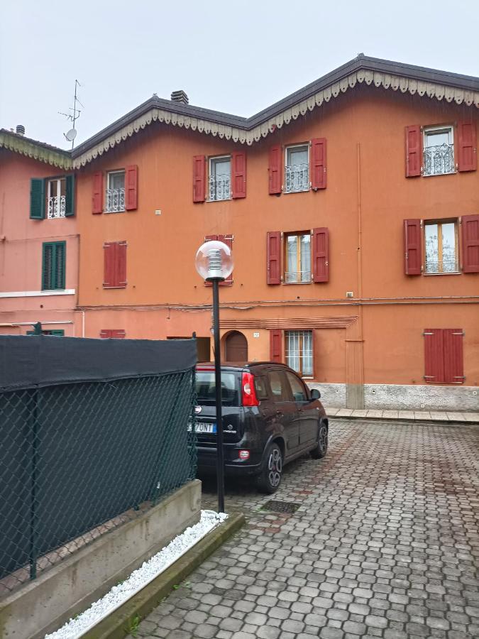 Le Due Torri Bologna Lägenhet Exteriör bild