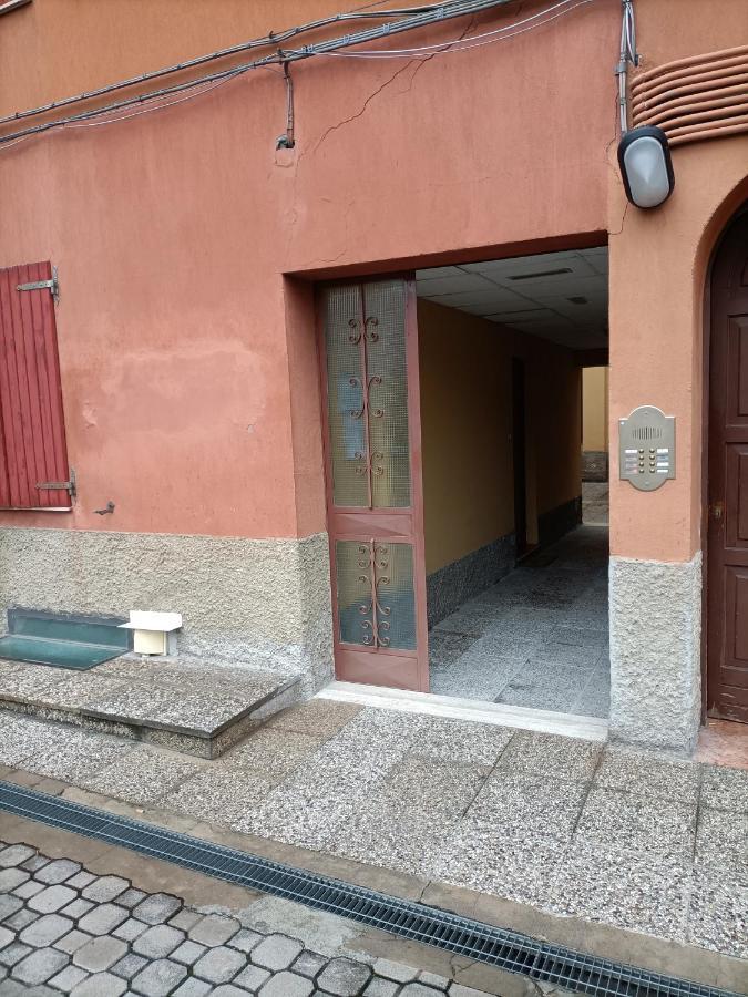 Le Due Torri Bologna Lägenhet Exteriör bild